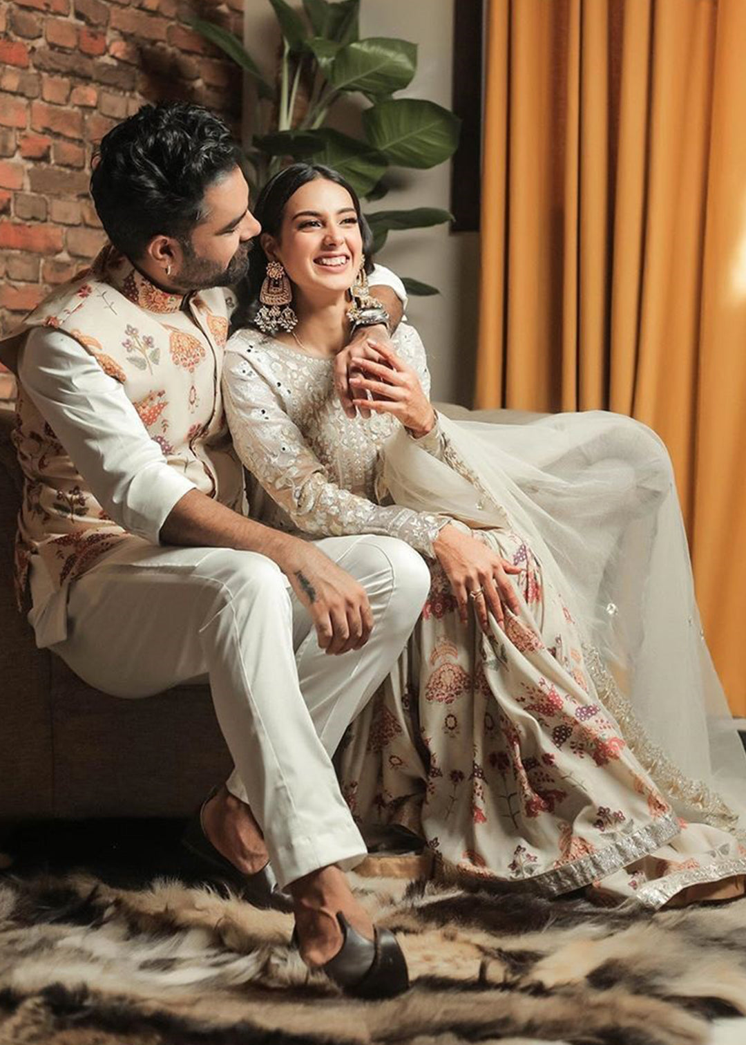 iqra aziz dress design Iqra Aziz in Zeb with Modern Styling